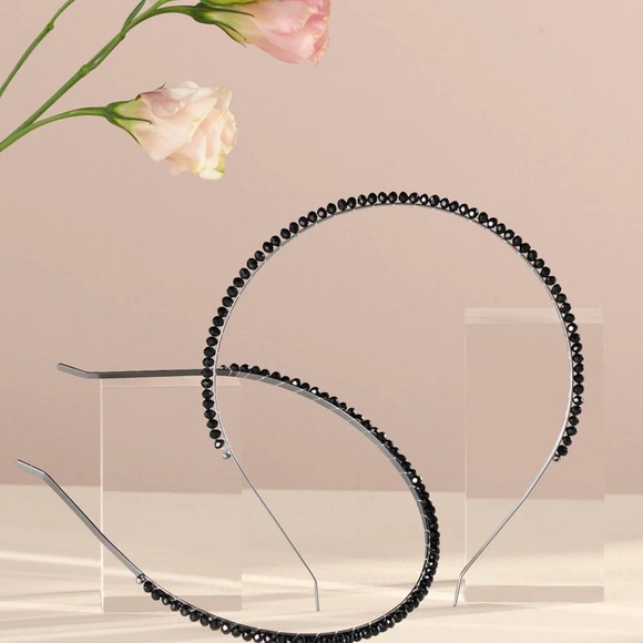 NWT The Hair Edit Headband in Midnight Star Chaplet (small black crystal beads) - Picture 5 of 6